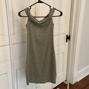 Off-the-shoulder Abercrombie and Fitch sundress